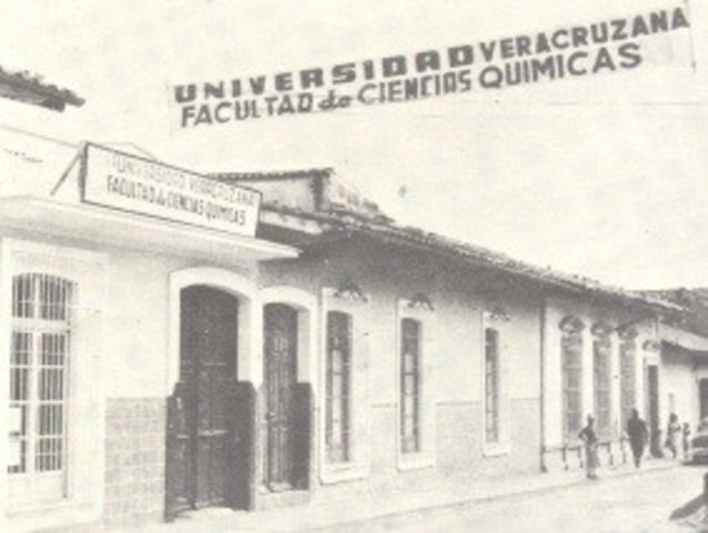 Fundación de escuela Nacional de Ciencias Químicas