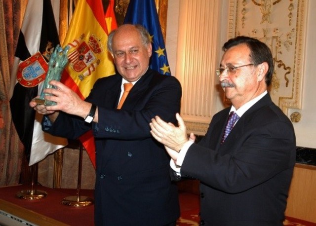 Manuel Eikin Patarroyo recibe el premio Príncipe de Asturias