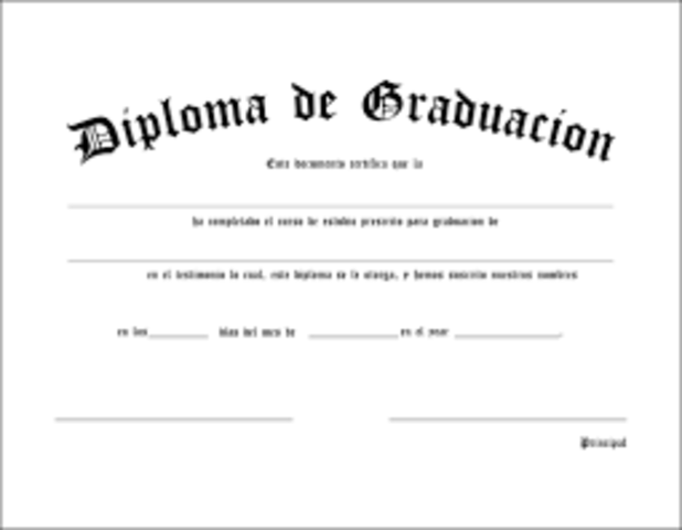 Termina estudios universitarios