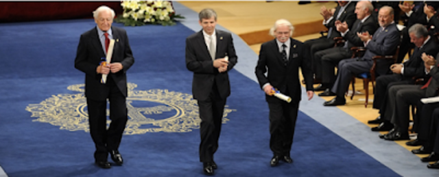 Giacomo Rizzolatti, Leonardo Fogassi y Vittorio Gallese, Año 1996 El hallazgo de las neuronas espejo.Estudiando la planificación y el control motor, colocaron electrodos en el cerebro de un mono.