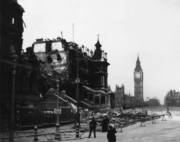 Alemania bombardea Londres