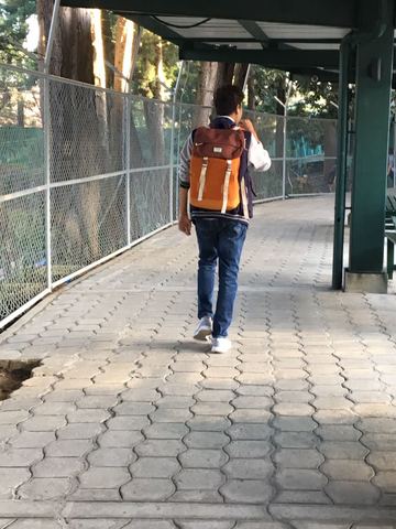 Mi Primer Dia en el Colegio Americano