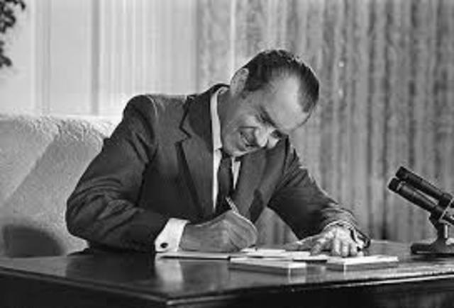 Nixon declares 'War on Cancer'