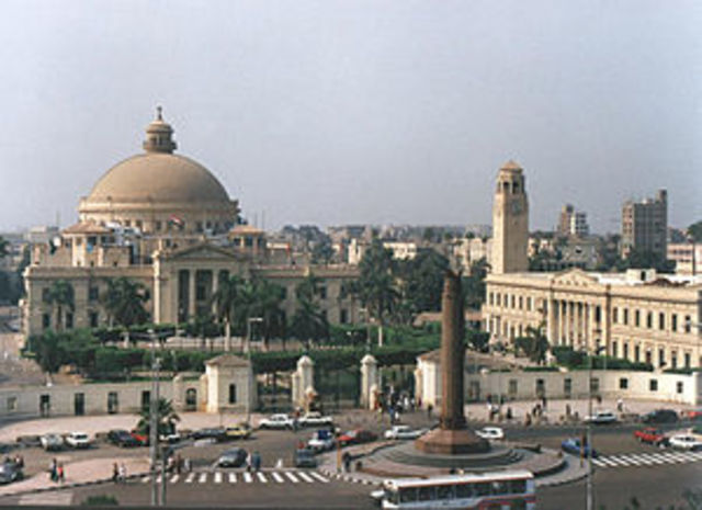 Universidad de el cairo (1204 d.C)