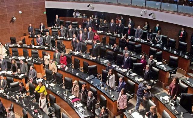 El dictamen elaborado por  las Comisiones de Puntos Constitucionales y de Estudios Legislativos fue aprobado