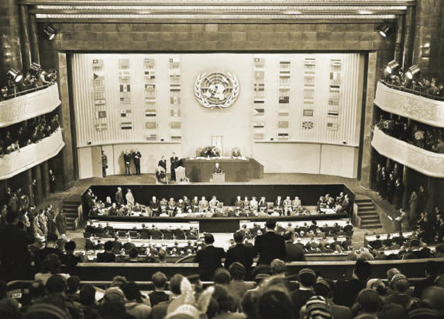 Declaración Universal de Derechos Humanos articulo 12, nadie será objeto de injerencias arbitrarias en su vida privada, familia, domicilio o su correspondencia, ni de ataques a su honra a su reputación.