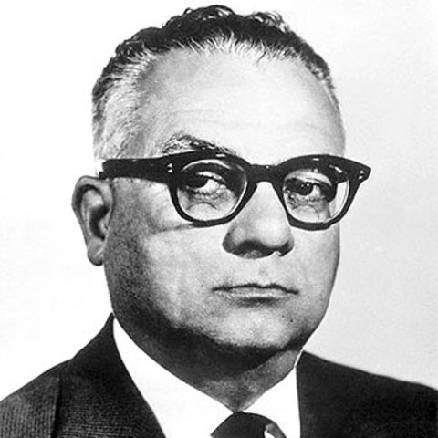 RÓMULO BETANCOURT