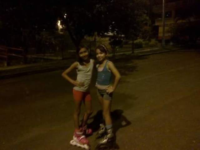 APRENDIENDO A PATINAR