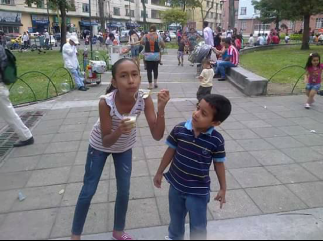 EN LA PLAZA DE BOLIVAR