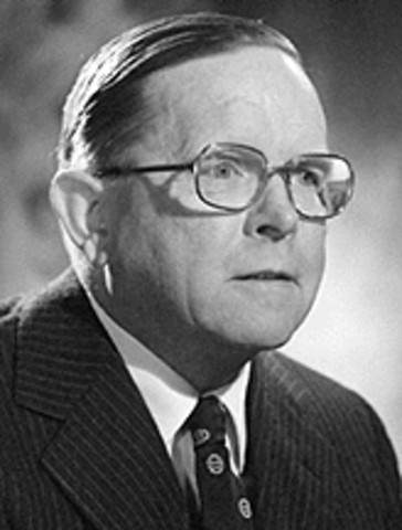 PRIMER TRANSPLANTE DE CADERA