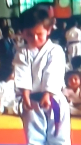 Comienzo el deporte que me apaciona, Karate