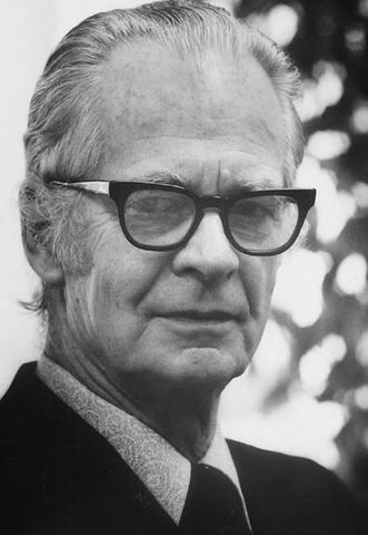 BURRHUS FREDERIC SKINNER