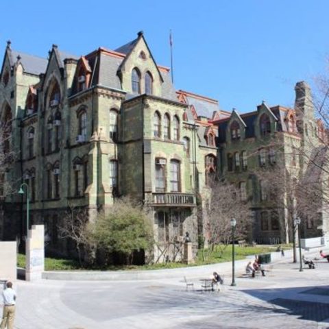 Introducción del concepto de mercadotecnia en universidades