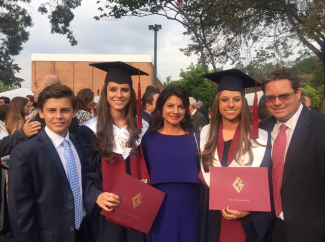 Graduacion de mis hermanas