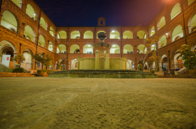 RESTAURACIÓN DE LA USTA