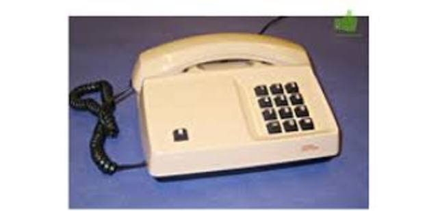 Teléfonos con pulsadores y digitales