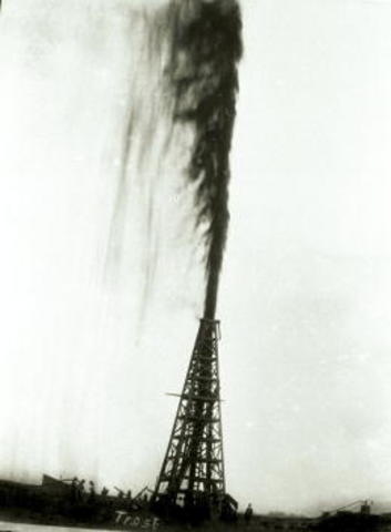 auge de la explotación petrolera y refinación