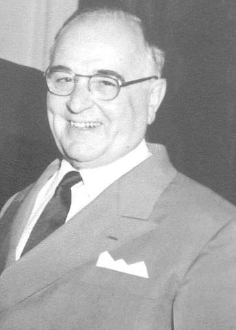 "SAIO DA VIDA PARA ENTRAR NA HISTÓRIA"