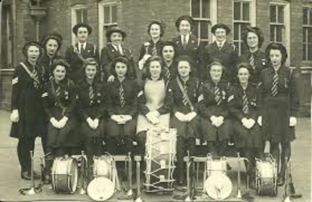 Creacion de los  Guirls’ Life Brigade, Gran Bretaña