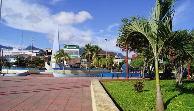 Currently, Tarapoto is the main tourist and commercial axis of this part of the north-east of Peru and is the center of the terrestrial networks and areas in the north-east of Peru.