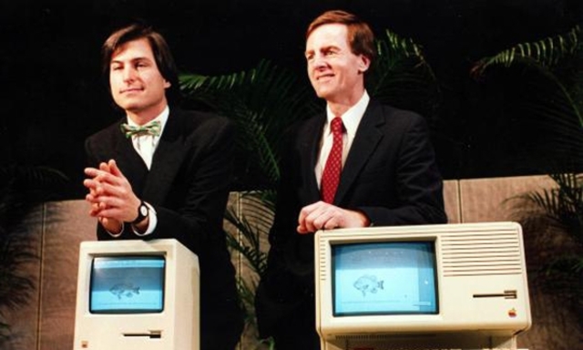 EXITO Y PRESENTACION DE NUEVAS OfiCINAS DE APPLE