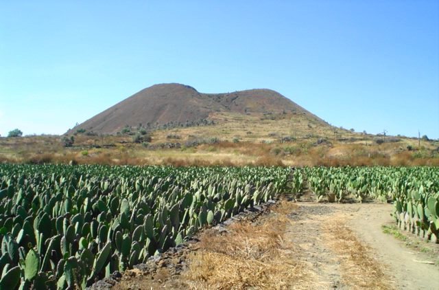 Explosión del volcán Xitle