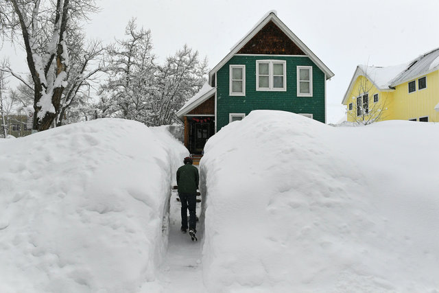 100 Year snow storm hit Colorado