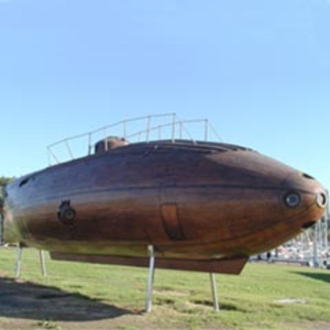 Primer submarino.
