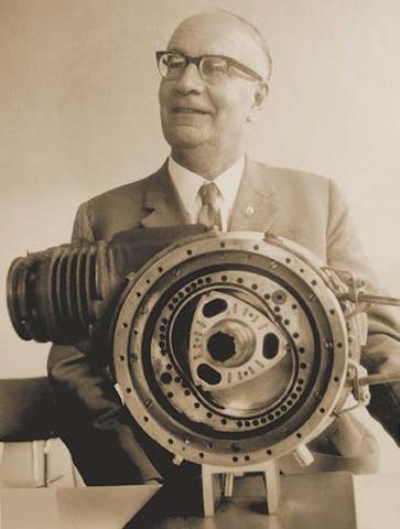 Primer prototipo de motor rotatorio