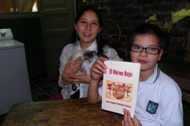 Lanzamiento del Libro de mi Tía... El Héroe Rojo