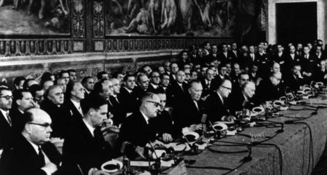 Nacimiento de la Comunidad Económica Europea (CEE)