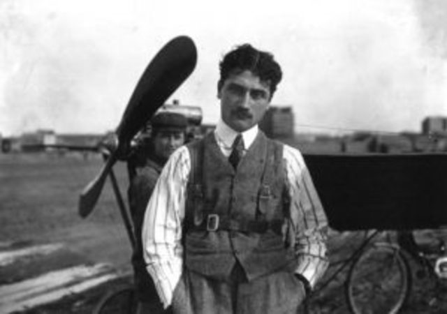 Primer combate aereo