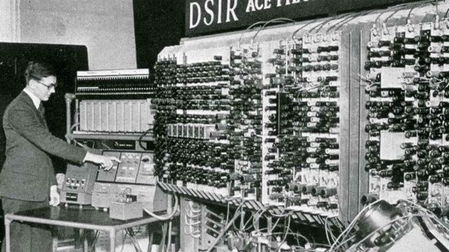 Ordenador Digital Electronico