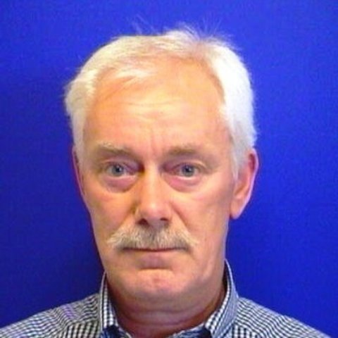 Roy A. Lindberg y Theodore Cohn xlv