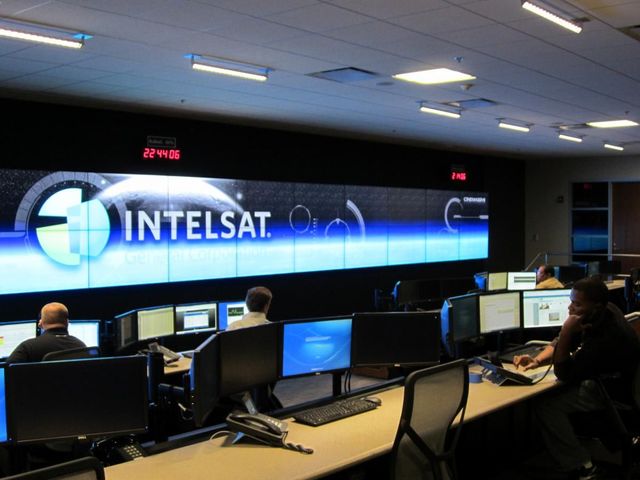 Creación de Intelsat