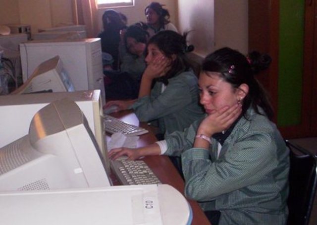 En México se lanza el servicio de televisión educativa en linea