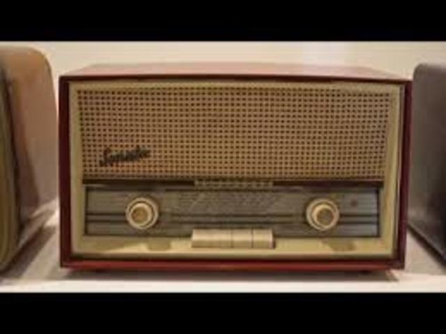 Presencia de Radios en Hogares Estadounidenses