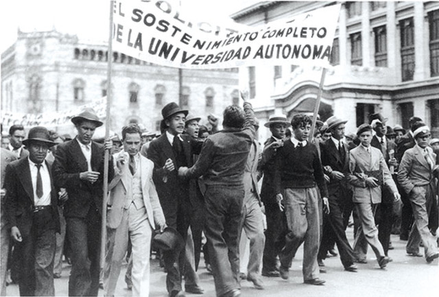 Universidad Nacional de México consigue su autonomía