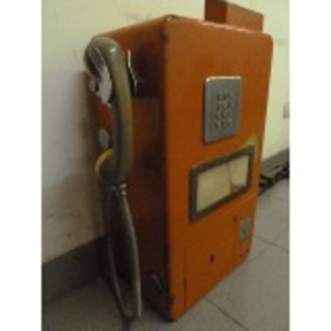Teléfono público por monedas,