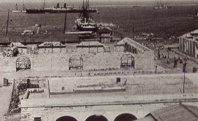 Instalación de la aduana en tierra firme.