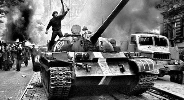 Invaze vojsk varšavské smlouvy