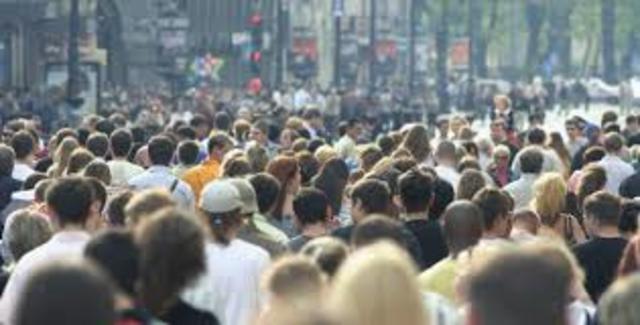 American Population Listening to Radio Increases