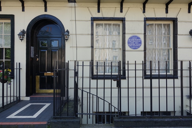 San Martin se va a Londres