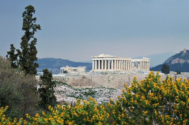 The building of the Parthenon
