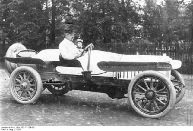 fabricación de coches de competición