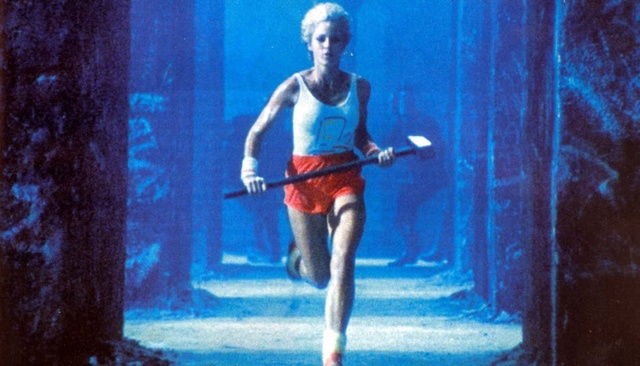 Apple presenta el nuevo Macinstosh en un spot emitido durante la Super Bowl.