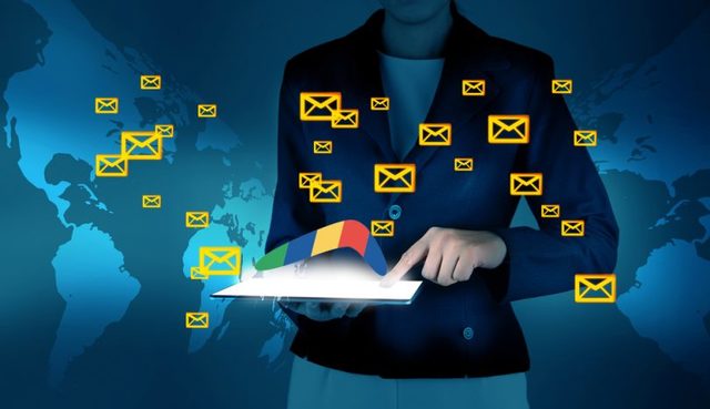 Correo electrónico.