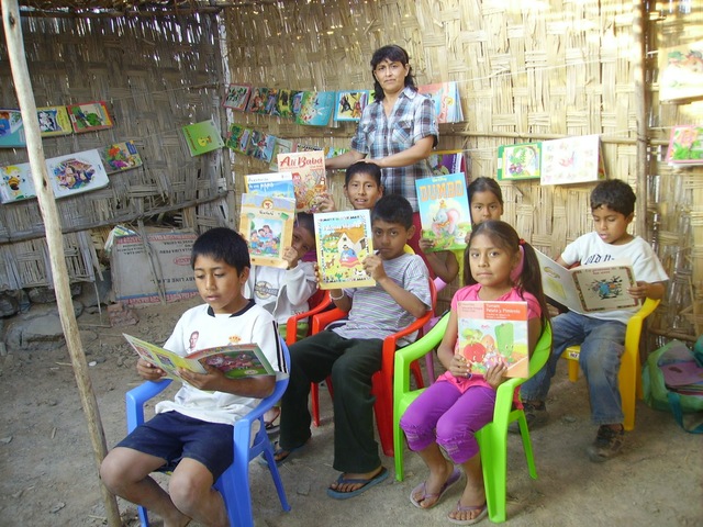 PAULO FREIRE. Pedagogo de los oprimidos y en su trabajo transmitió la pedagogía de la esperanza.