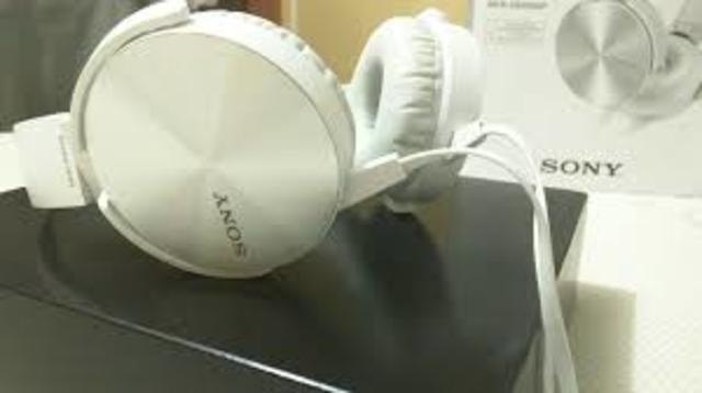 Mis primeros audífonos(Isidora)