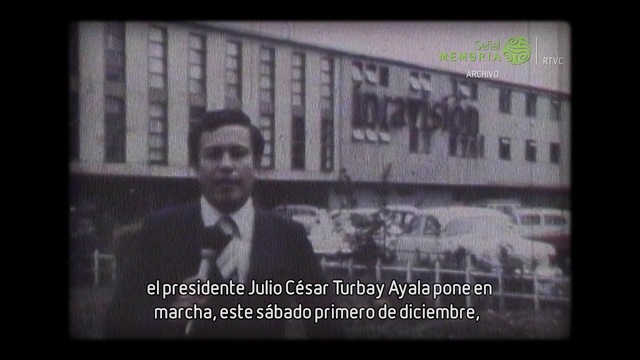 Televisión a color.